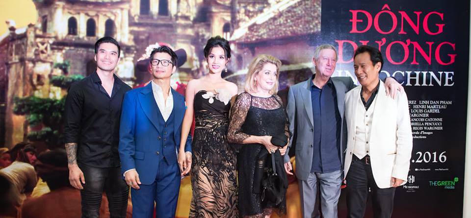 Around the World - 15 novembre