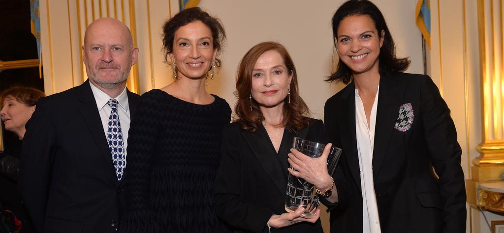 UniFrance d&eacute;cerne Le French Cinema Award &agrave; Isabelle Huppert en pr&eacute;sence de la ministre de la Culture - &copy; Veeren Ramsamy